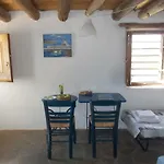 Cyclades Olive Museum's Casa de hóspedes Pitrofos