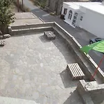 Cyclades Olive Museum's بيت ضيافة