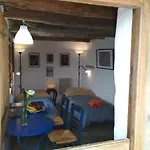 Cyclades Olive Museum's Casa de hóspedes Pitrofos
