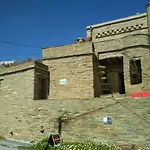 Cyclades Olive Museum's Casa de hóspedes Pitrofos
