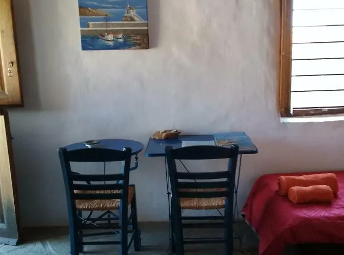 Penzion Cyclades Olive Museum's Pitrofos