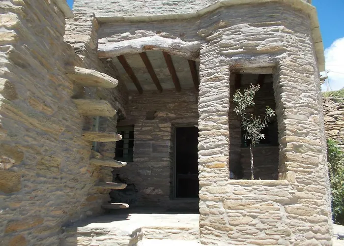 Penzion Cyclades Olive Museum's Pitrofos