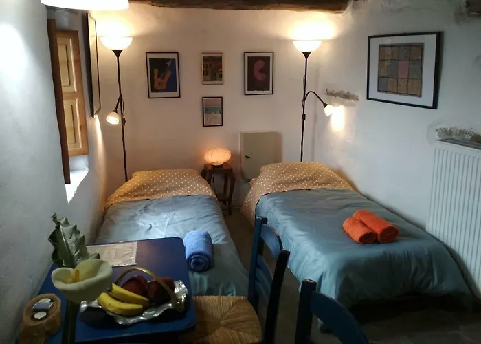 Penzion Cyclades Olive Museum's 3*