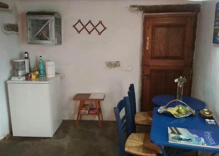 Cyclades Olive Museum's Penzion